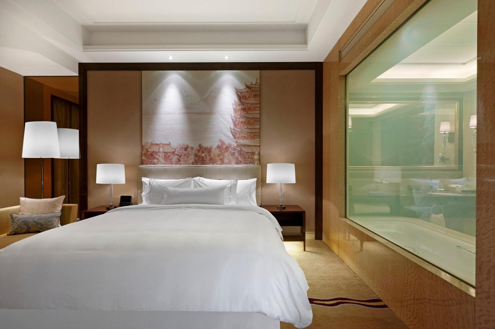 The Westin Wuhan Wuchang Eksteriør billede